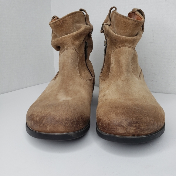 Birkenstock Sarnia Tan Suede Distressed Booties - Picture 2 of 12